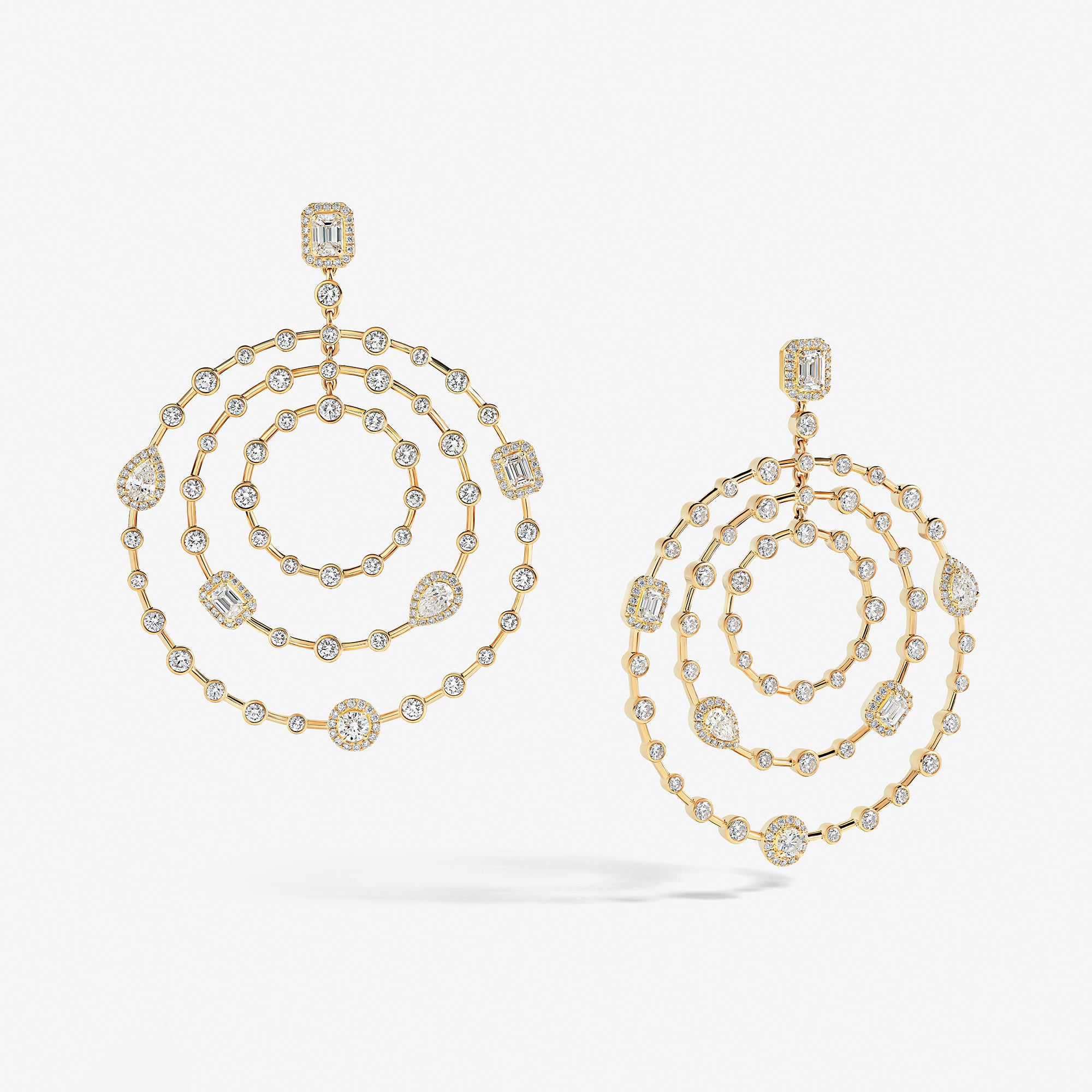 Trilogie Radiance Signature round earrings